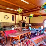 Exquisite Rural House With Garden, Pool And Sea Views