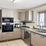 شاليه Exquisite Rural House With Garden, Pool And Sea Views