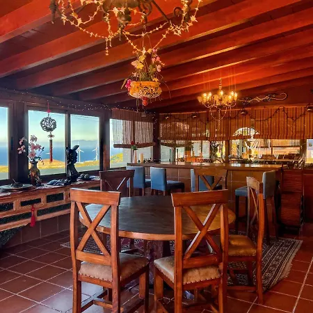 Exquisite Rural House With Garden, Pool And Sea Views * Arico Viejo
