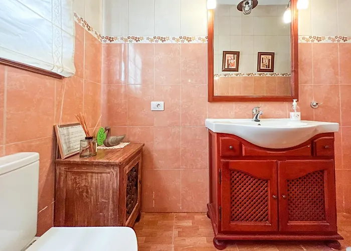 Exquisite Rural House With Garden, Pool And Sea Views *