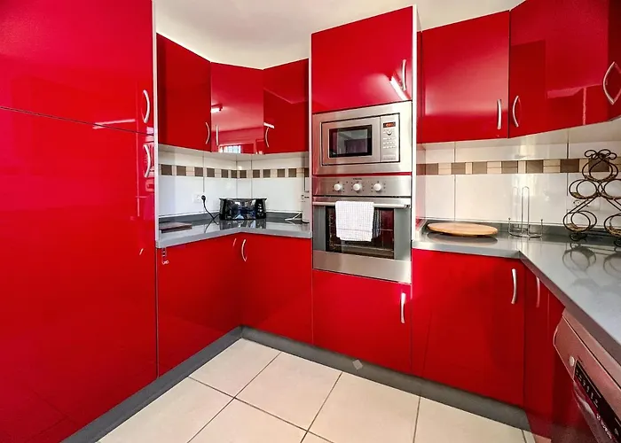 Chalet Exquisite Rural House With Garden, Pool And Sea Views Arico Viejo