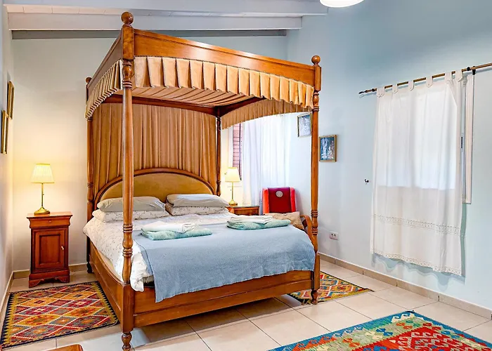 Chalet Exquisite Rural House With Garden, Pool And Sea Views Arico Viejo