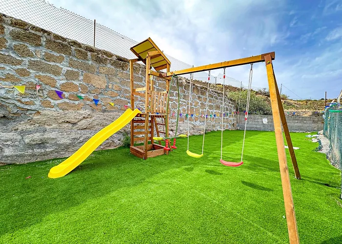 Exquisite Rural House With Garden, Pool And Sea Views Chalet Arico Viejo