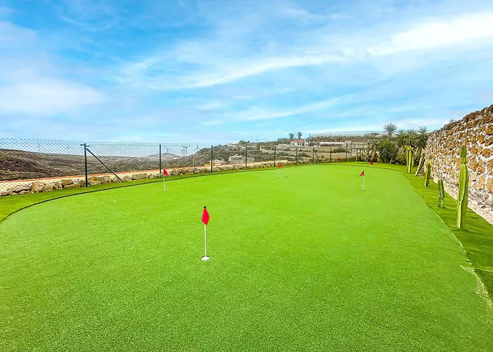 Exquisite Rural House With Garden, Pool And Sea Views *